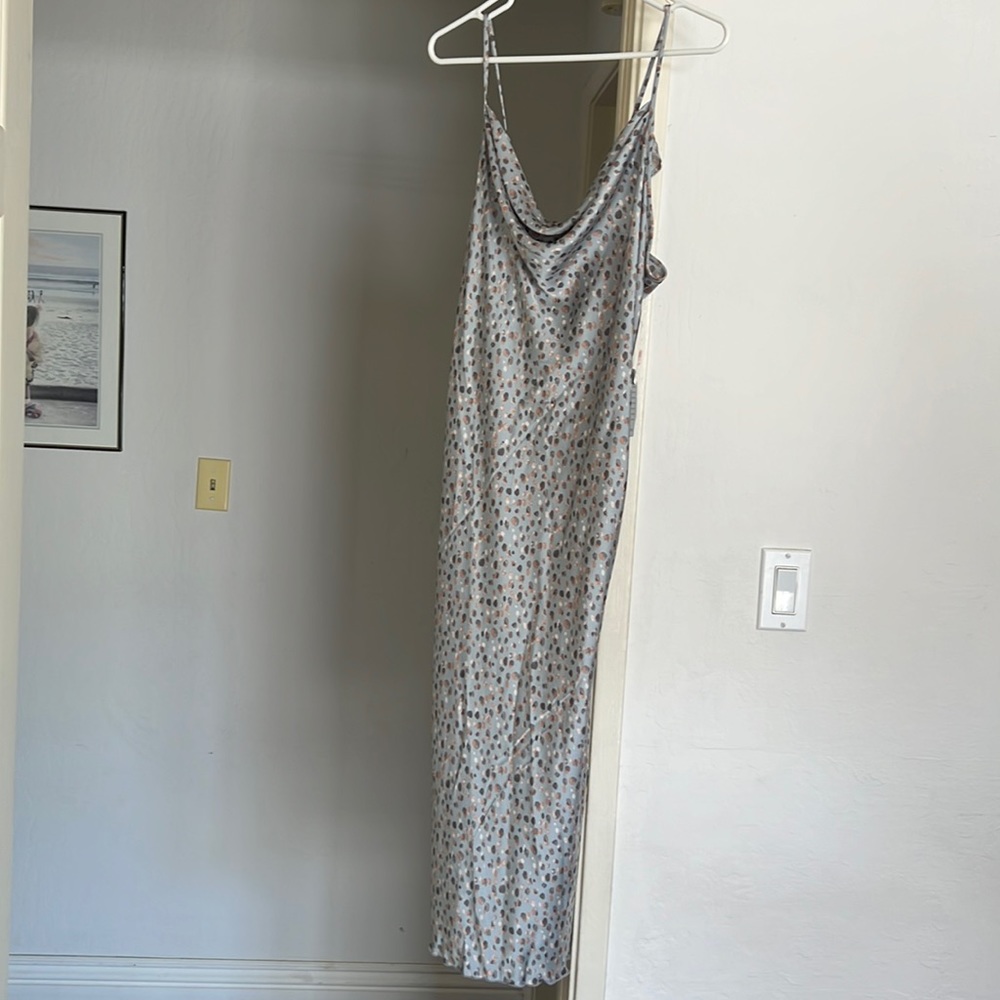 Bebe dress